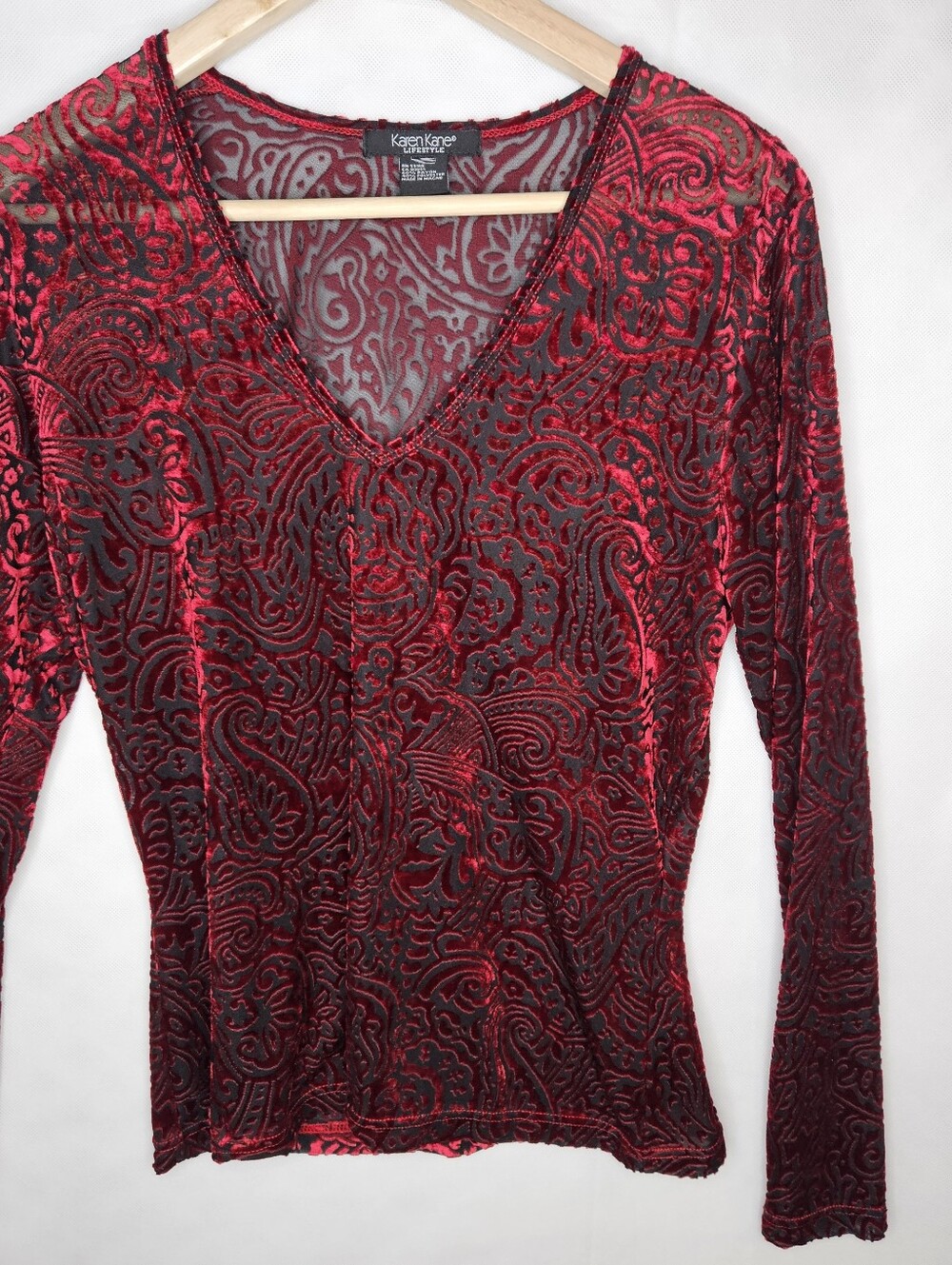 Karen Kane Red Velvet Burnout V-Neck Top Size L